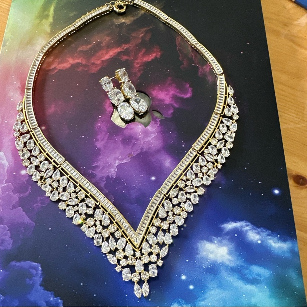 Very premium quality zircon Elegant Gold and Silver Necklace Set